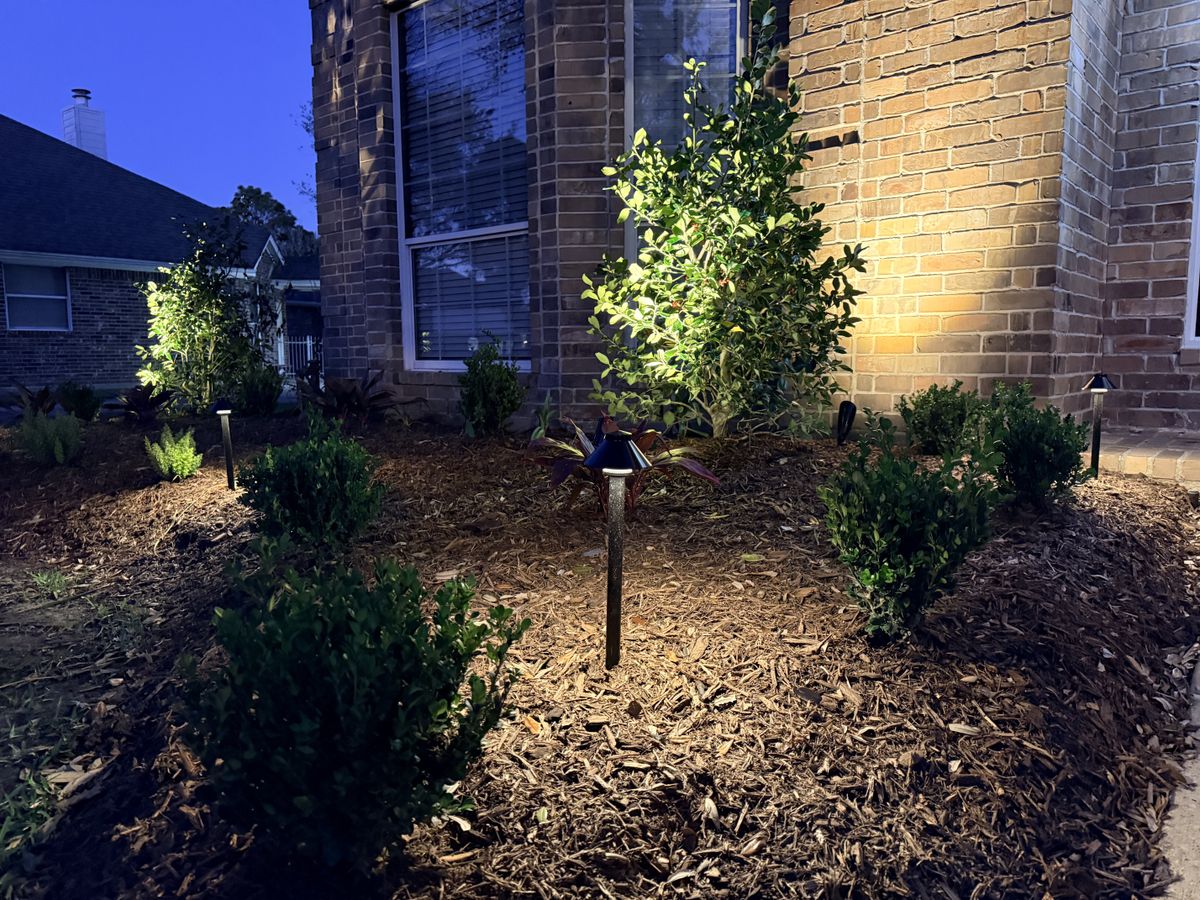 Mulch Installation for Full Armor Landscapes in League City, TX