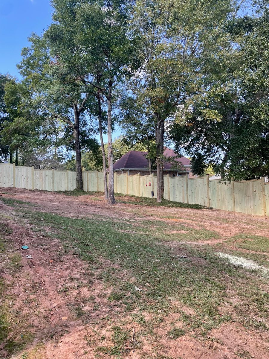 Fence Installation for Jaguar Fence in Mobile, AL