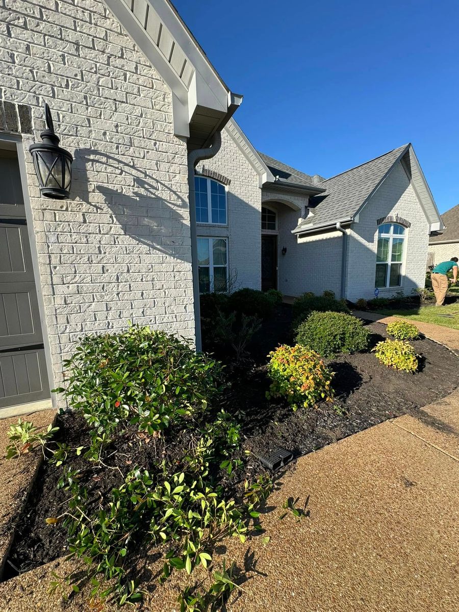 Mulch Installation for Greenscape Solutions in Milan, TN