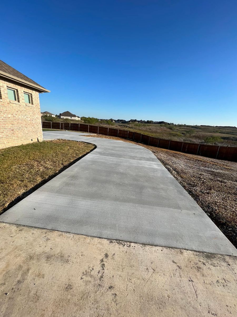 Site Grading for NTX Outdoors in Arlington, TX