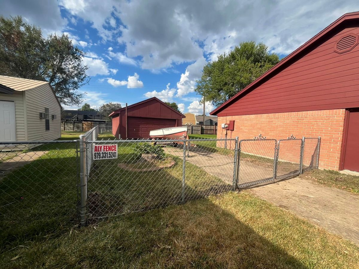 Fence Installation for Aly Fence in Angleton, TX
