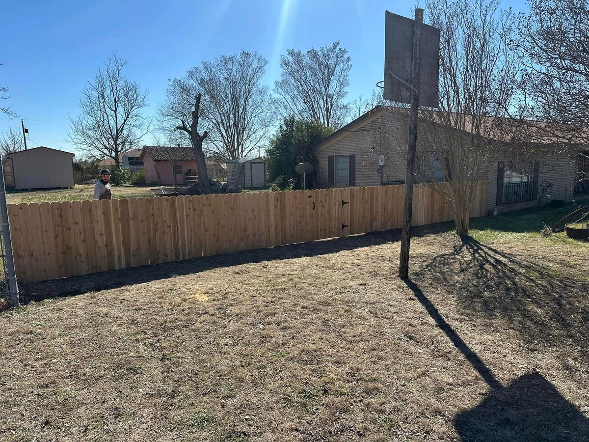 fencing for CrossCut in Kempner, TX