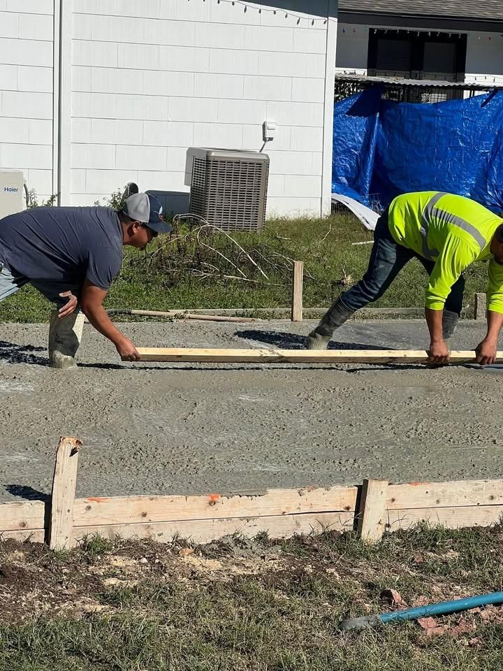 Day Laborer Hourly Rates for King Services in Seguin, TX