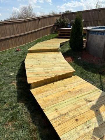 Deck and Patio Construction for Decking & Fencing, LLC in Bowling Green, KY