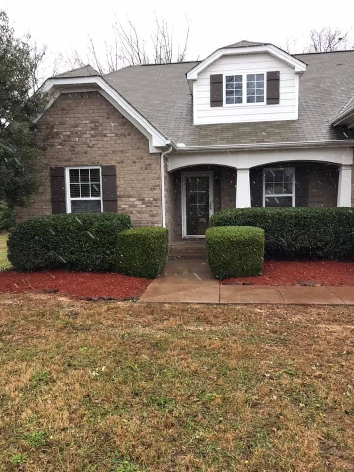 Shrub Trimming for Team Bard Lawn Care SVC in Woodbury, TN