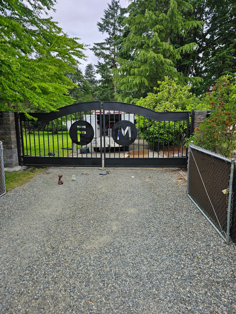Gate Installation and Repair for Custom Gates Welding, LLC. in Auburn, WA