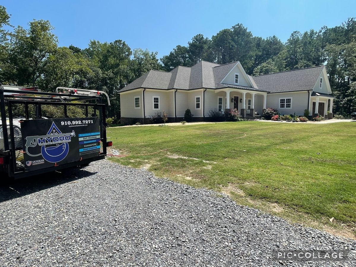 Residential for Hydro Wash Exteriors LLC in Fayetteville, NC