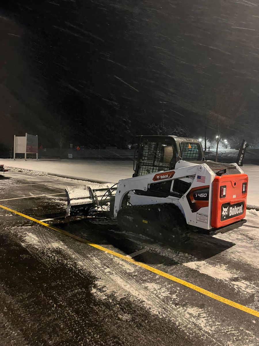 Snow removal for Atlas Home Services in Mechanicsville, VA