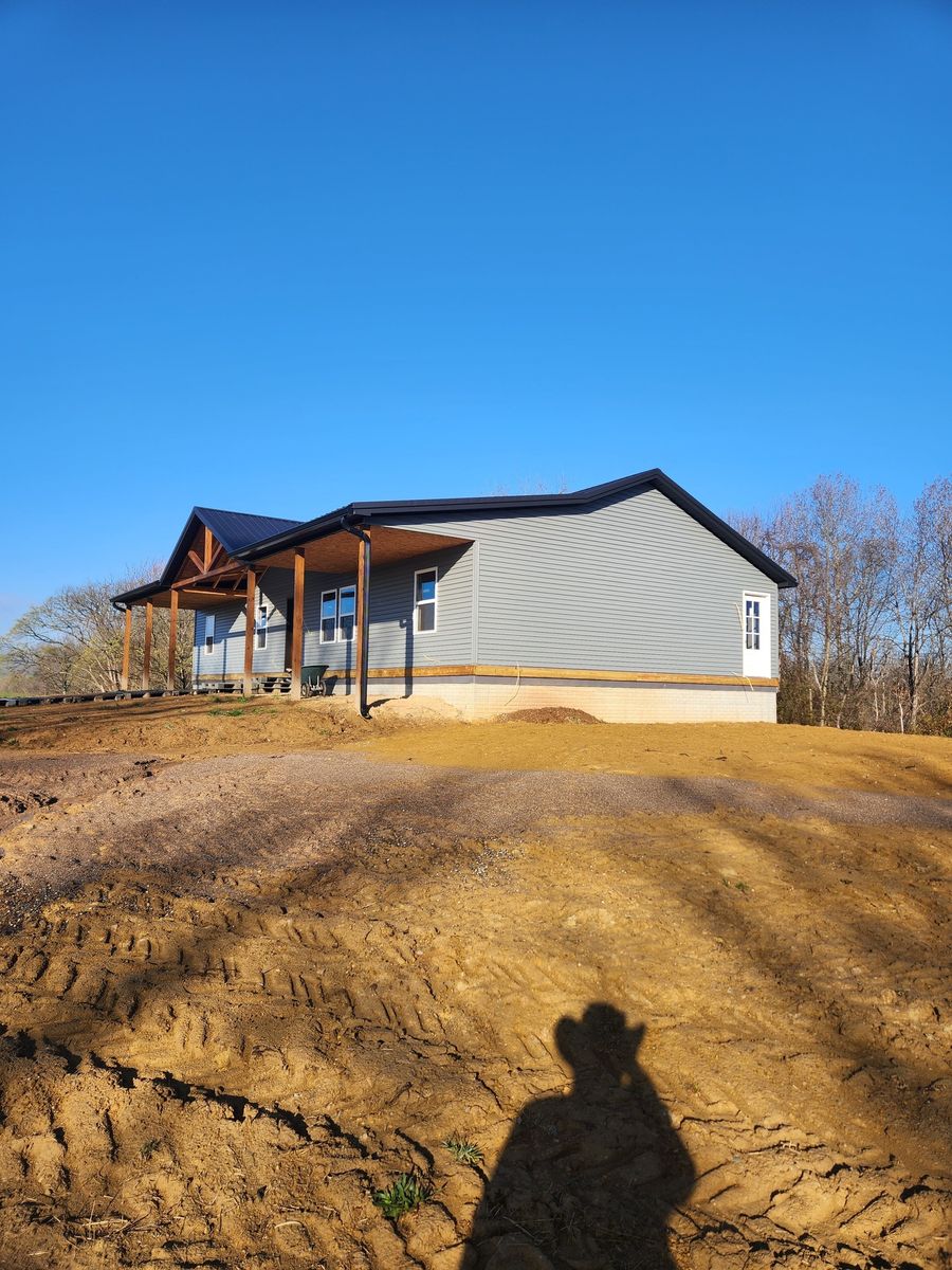 Exterior Remodels for Top Hand Roofing and Gutter in Pomeroy, OH