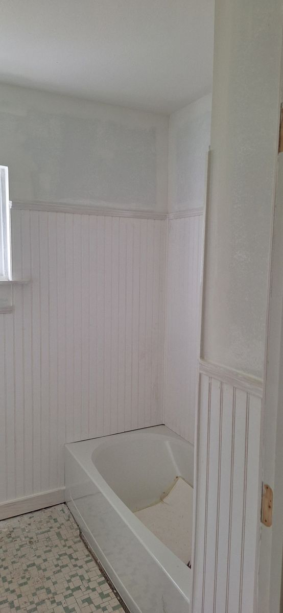 Interior Painting for Eddie's Painting Service in Gulf Breeze, FL