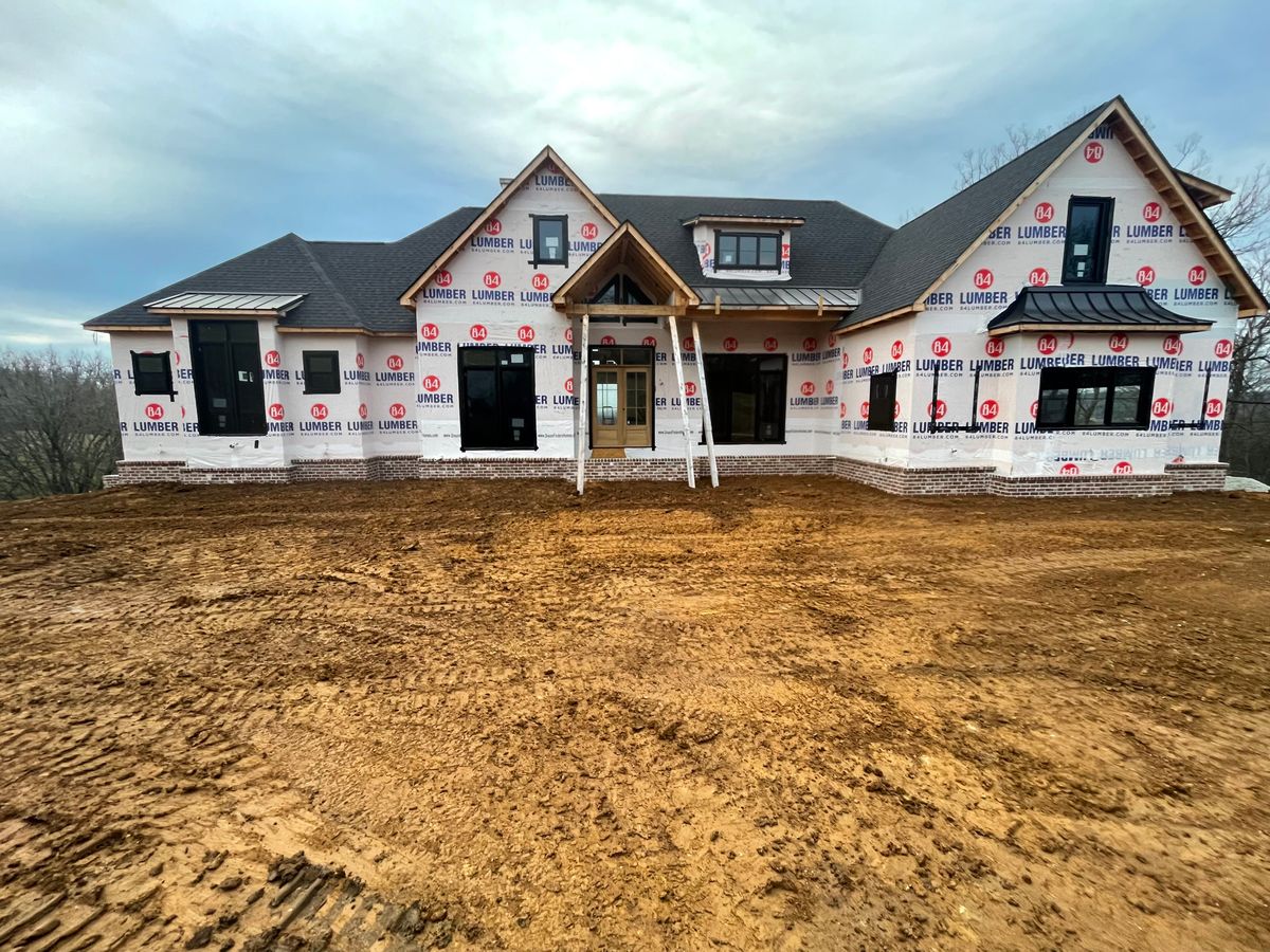 Leveling for Green Land Management in Mount Pleasant, TN