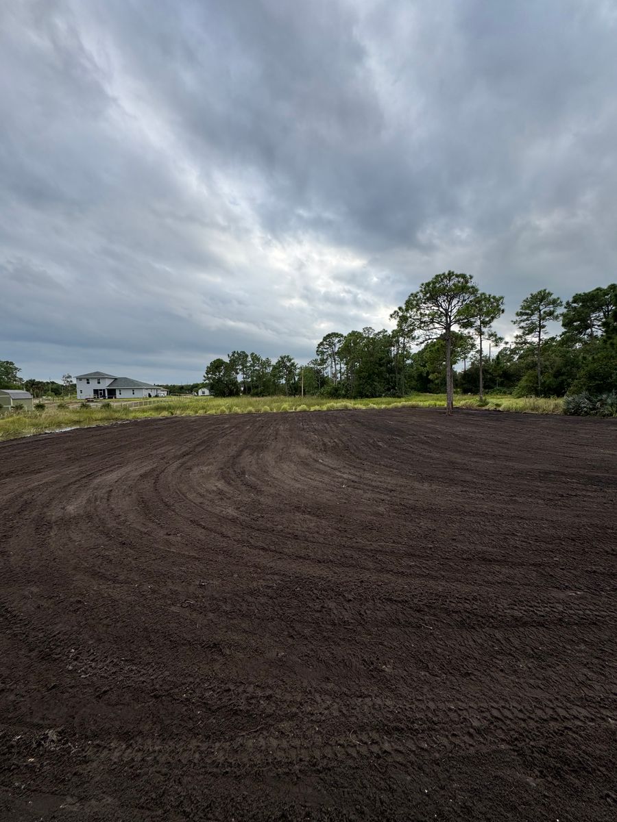 Land Clearing for South Florida Earthworks in Fort Pierce, FL
