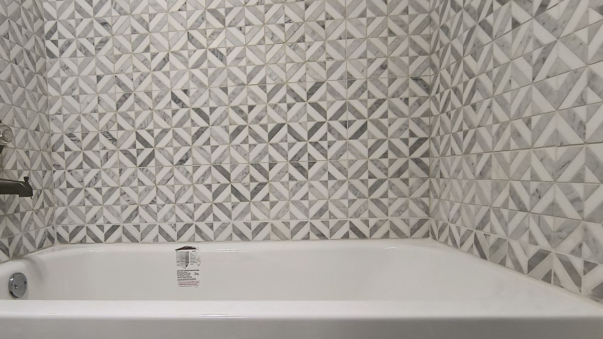 Bathroom Renovations for Mid-Valley Bath in Junction City, OR