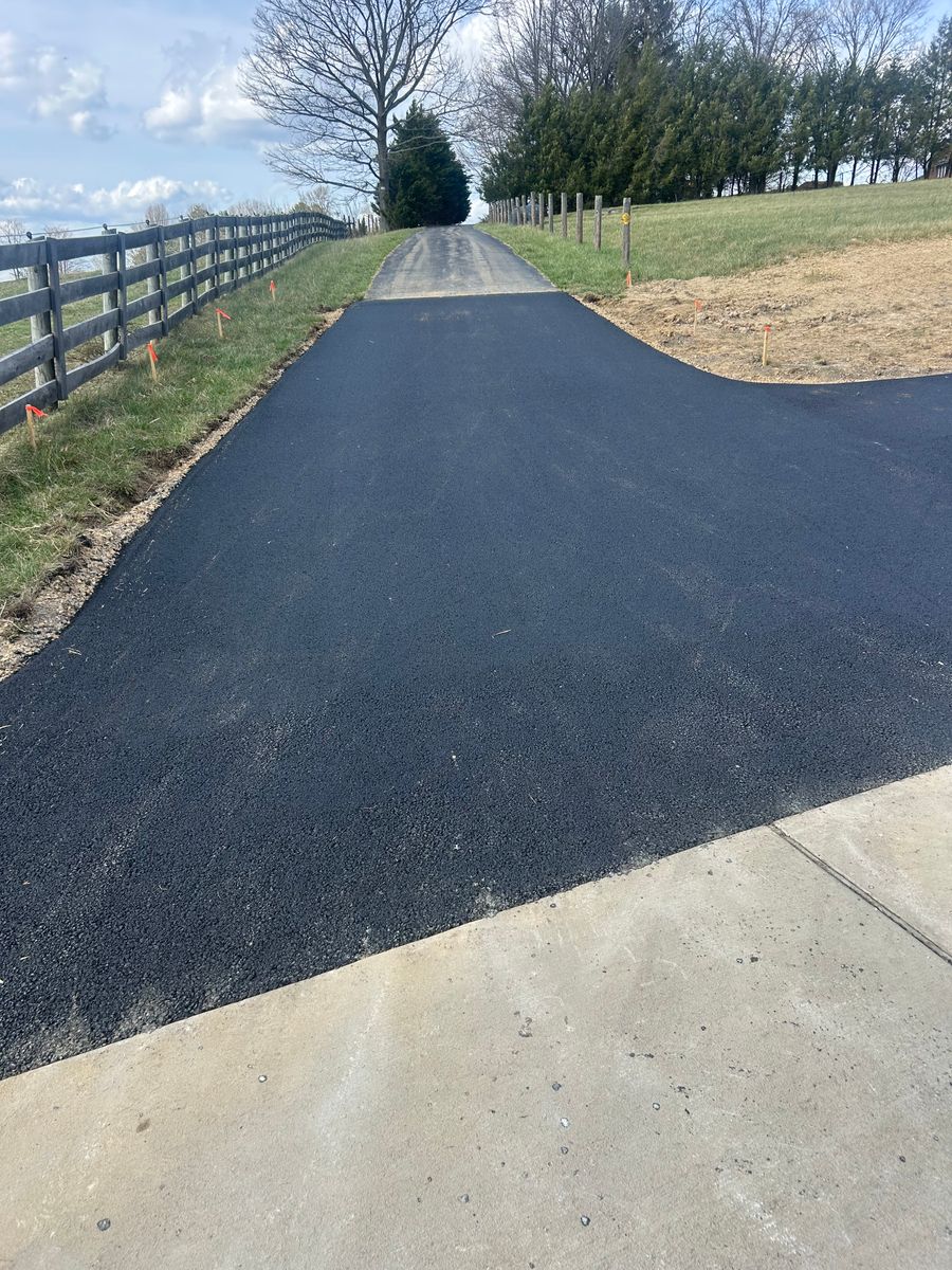 Asphalt Driveways for James R Carter Paving in Roanoke, VA