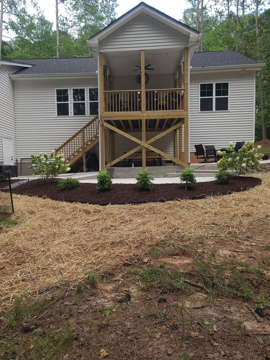 Mulch Installation for Westscape Designs in Lake Gaston, NC