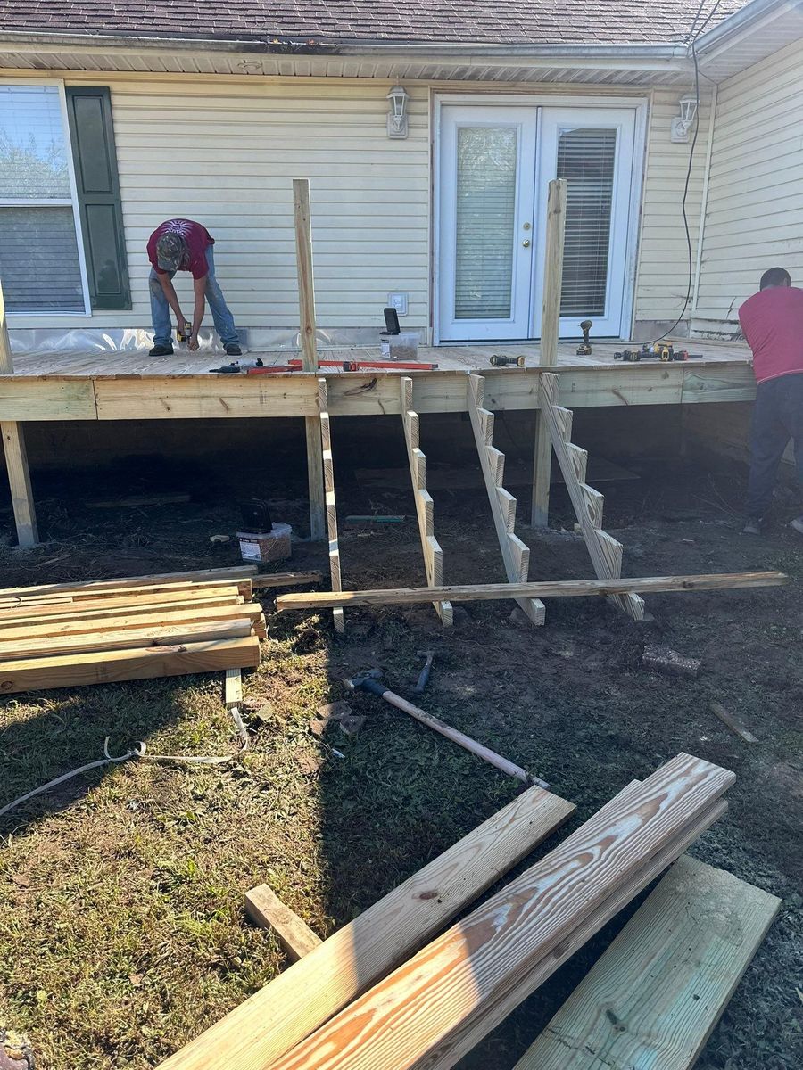 Carpentry for Starr Tile & Remodeling in Russellville,,  AL