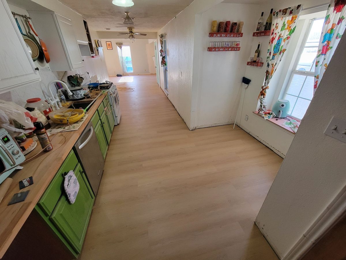 Floor Repair for Doctor Wood Floors LLC in Dallas, TX