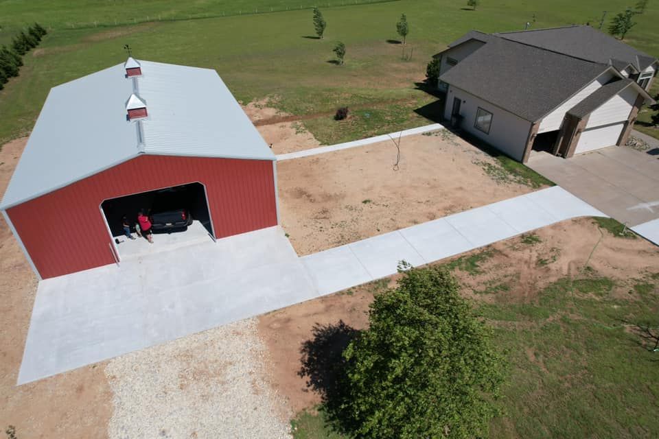 Concrete Driveways for Twisted Ridge Construction LLC in Cheney, KS