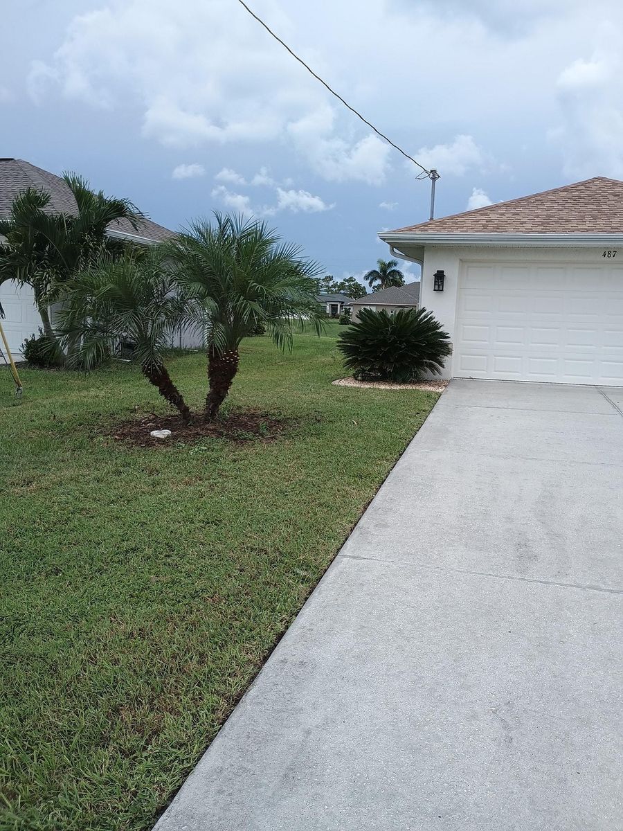 Mowing for Unity Maintenance and More LLC in Englewood, FL