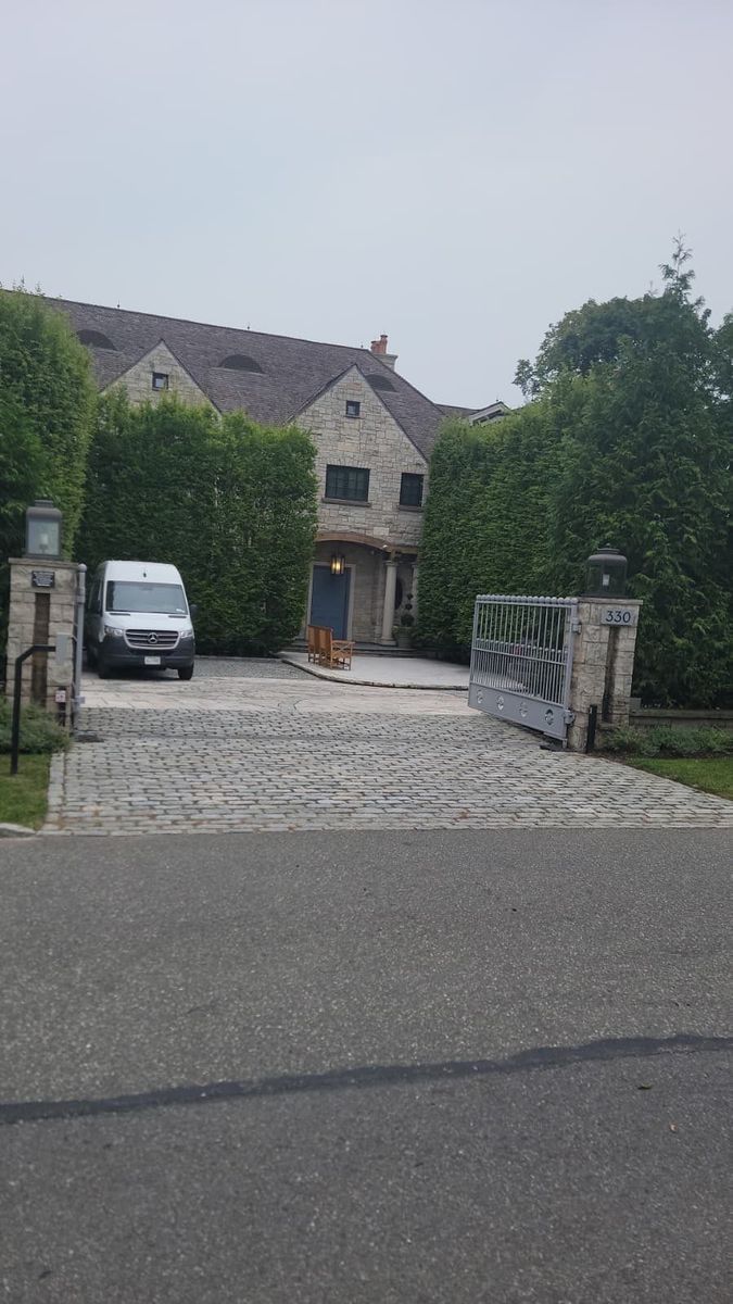 High End Residential Design & Install for Elegant Lawns & Landscaping in Inwood, NY