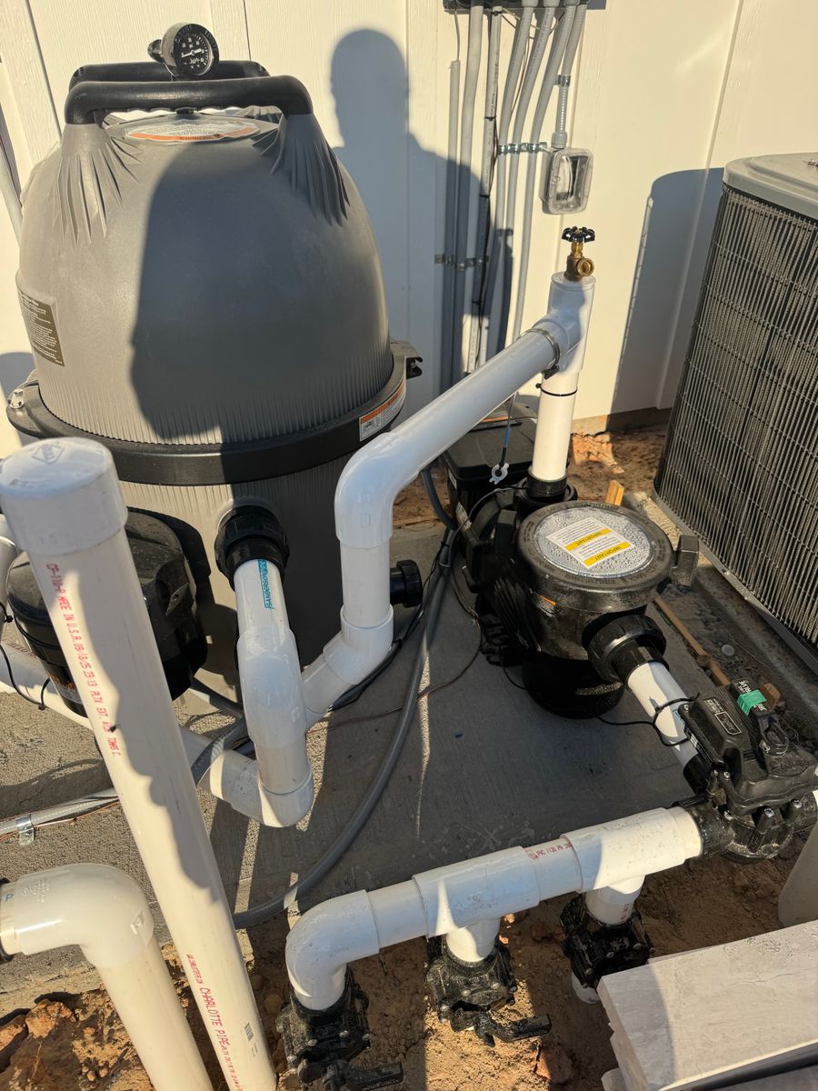 Custom Pool Construction for Superior Backyard Builders LLC in Livingston, TX