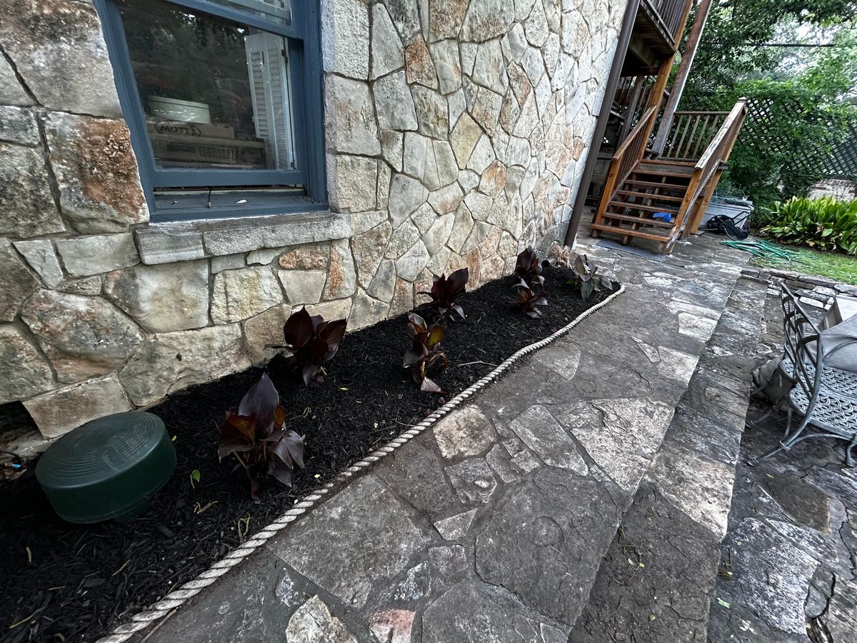 Flower Beds for Good and Green Landscaping in Canyon Lake, TX