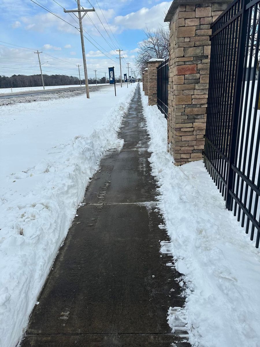 Snow Management for Broker Post Ground Crew in Sussex County, DE