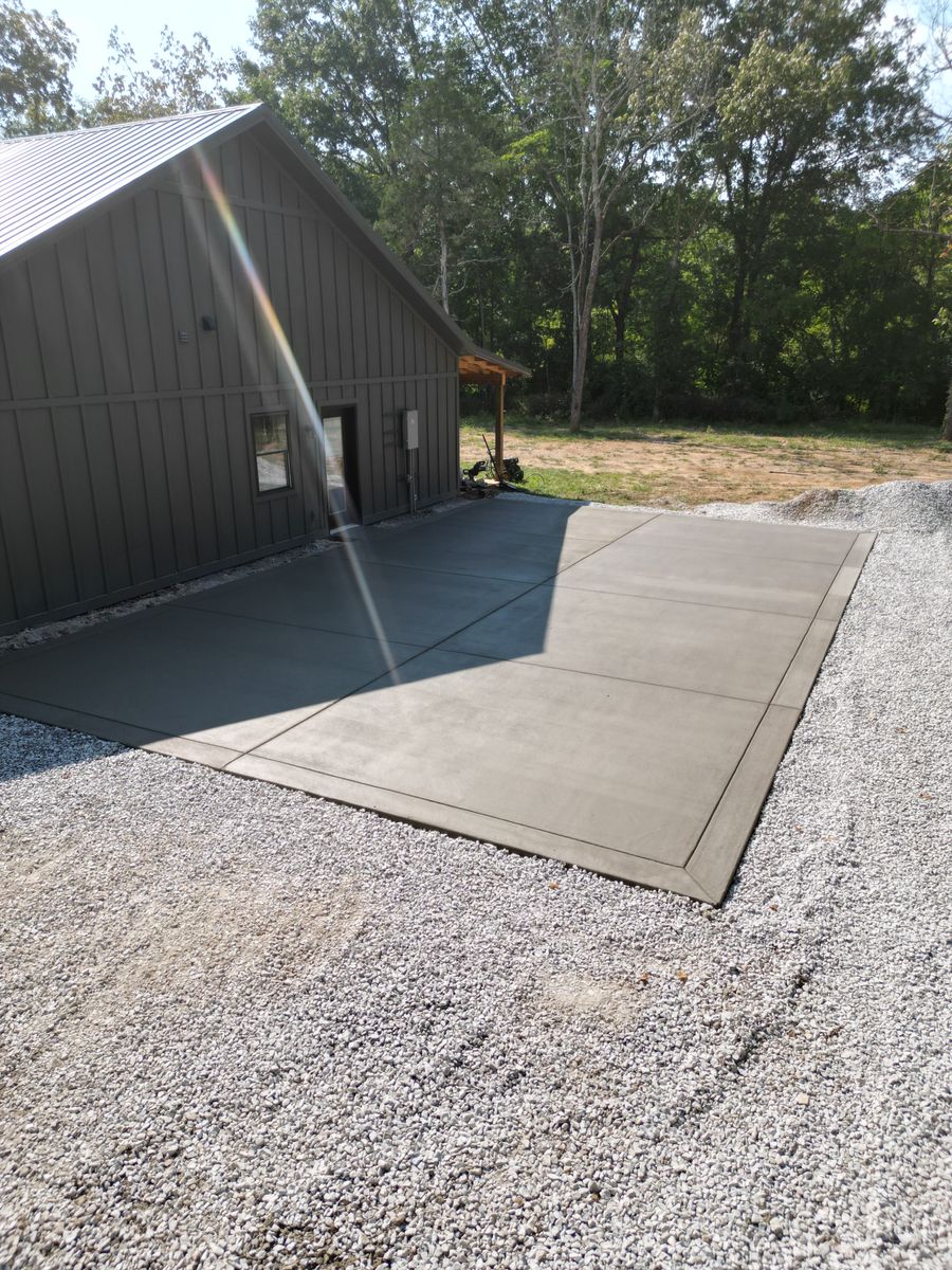 Concrete Walkway for Providence Concrete, LLC in Murfreesboro, Tennessee