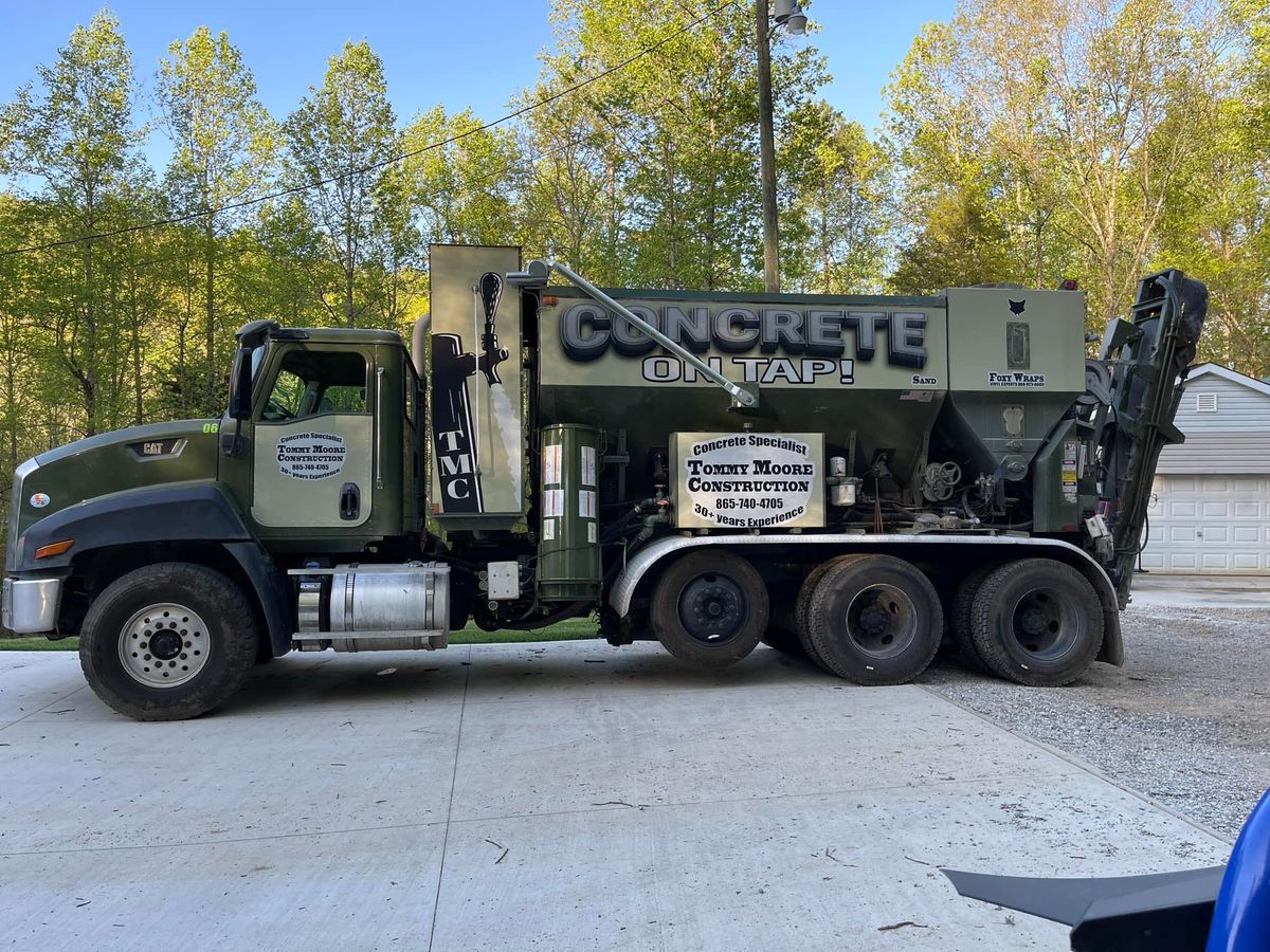 Sidewalk Installation for Tommy Moore Construction in Anderson County, TN