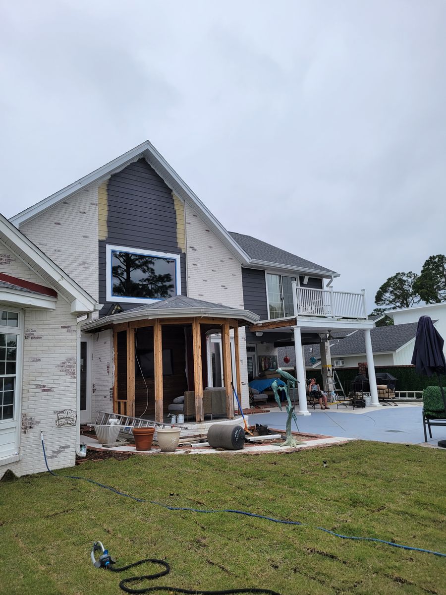 Rotten Wood Replacement for Squeaky Clean Windows Gutters & More in Hoover, AL