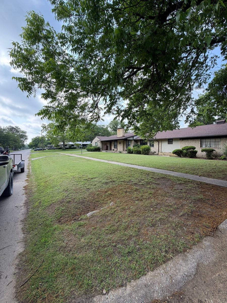 Lawn Mowing and Maintenance for HD Ground Works in Madill, OK