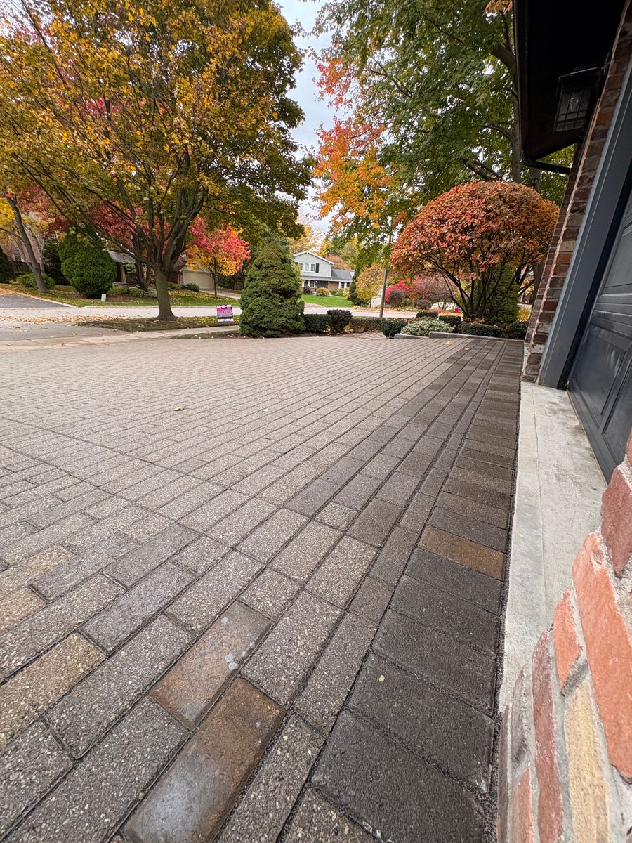 Interlock Repair & Re-Leveling for Pure Pavers Restoration in Burlington, ON