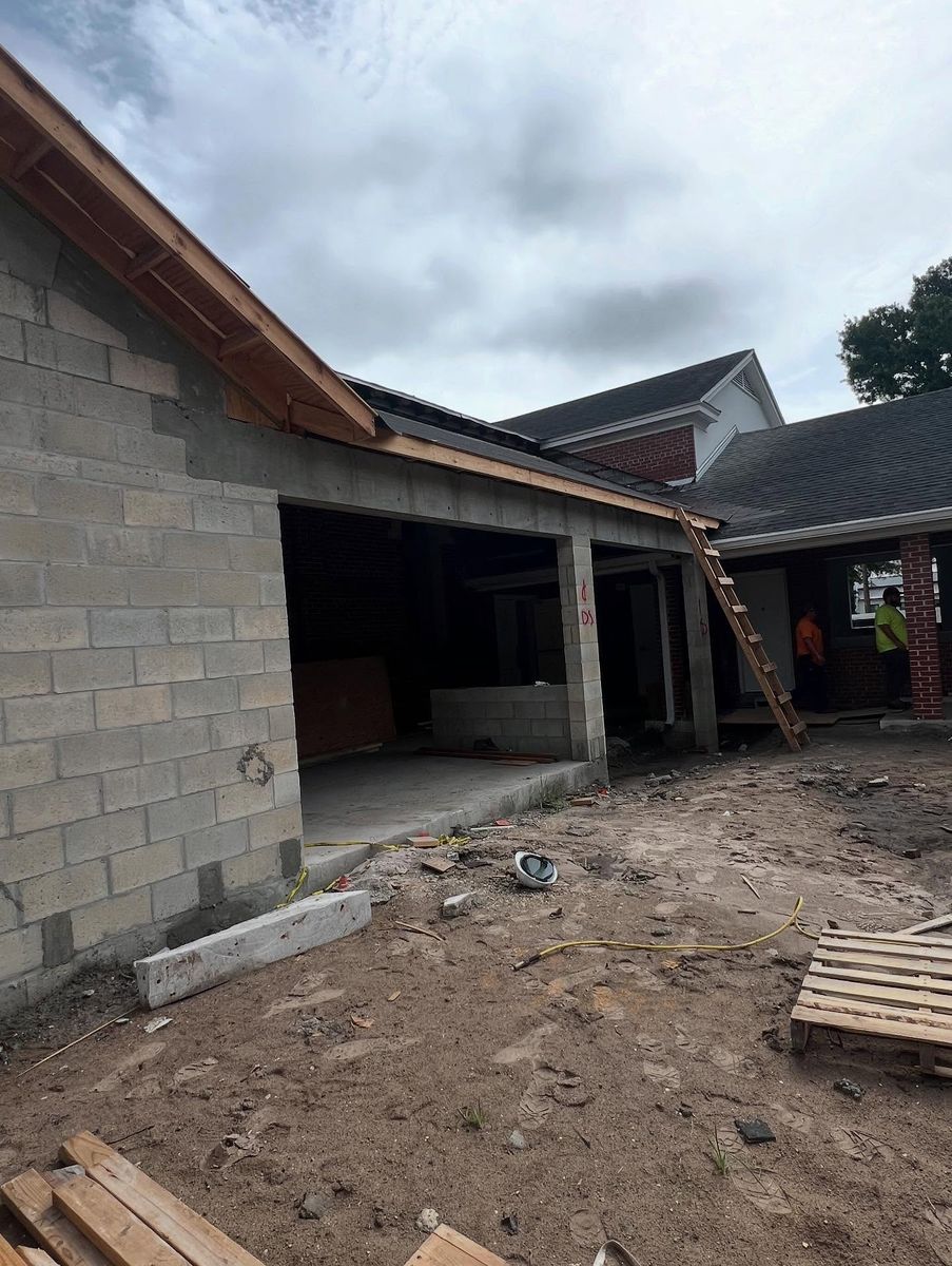 Commercial Construction for Stronghold Construction Services LLC in Dover, FL
