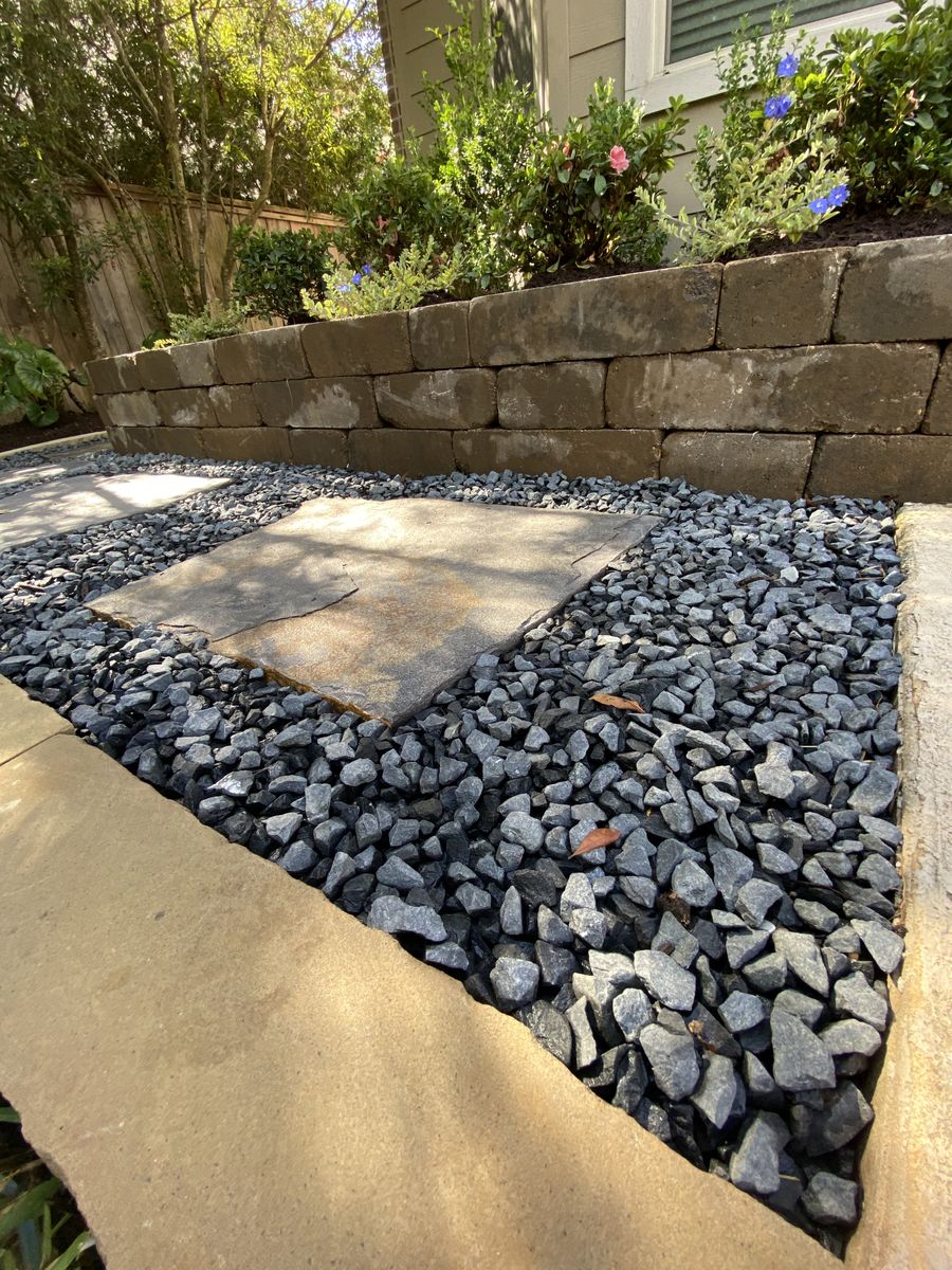 Hardscaping for Atlas Land Design in Creekside Park, TX