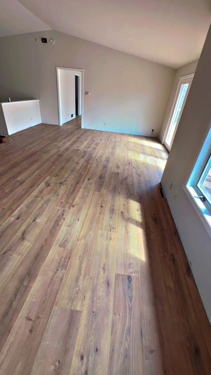 Vinyl Flooring for TH Flooring in St. Cloud, MN