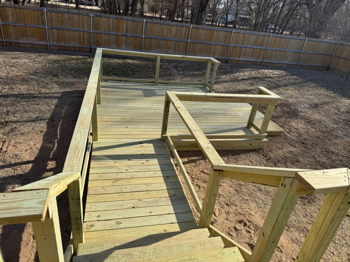 Deck Construction for Straight Edge Siding, Fencing & Decks in Pampa, TX
