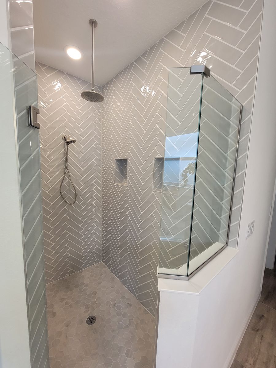 Custom designs for Zion Remodeling & Construction in Gainesville, FL