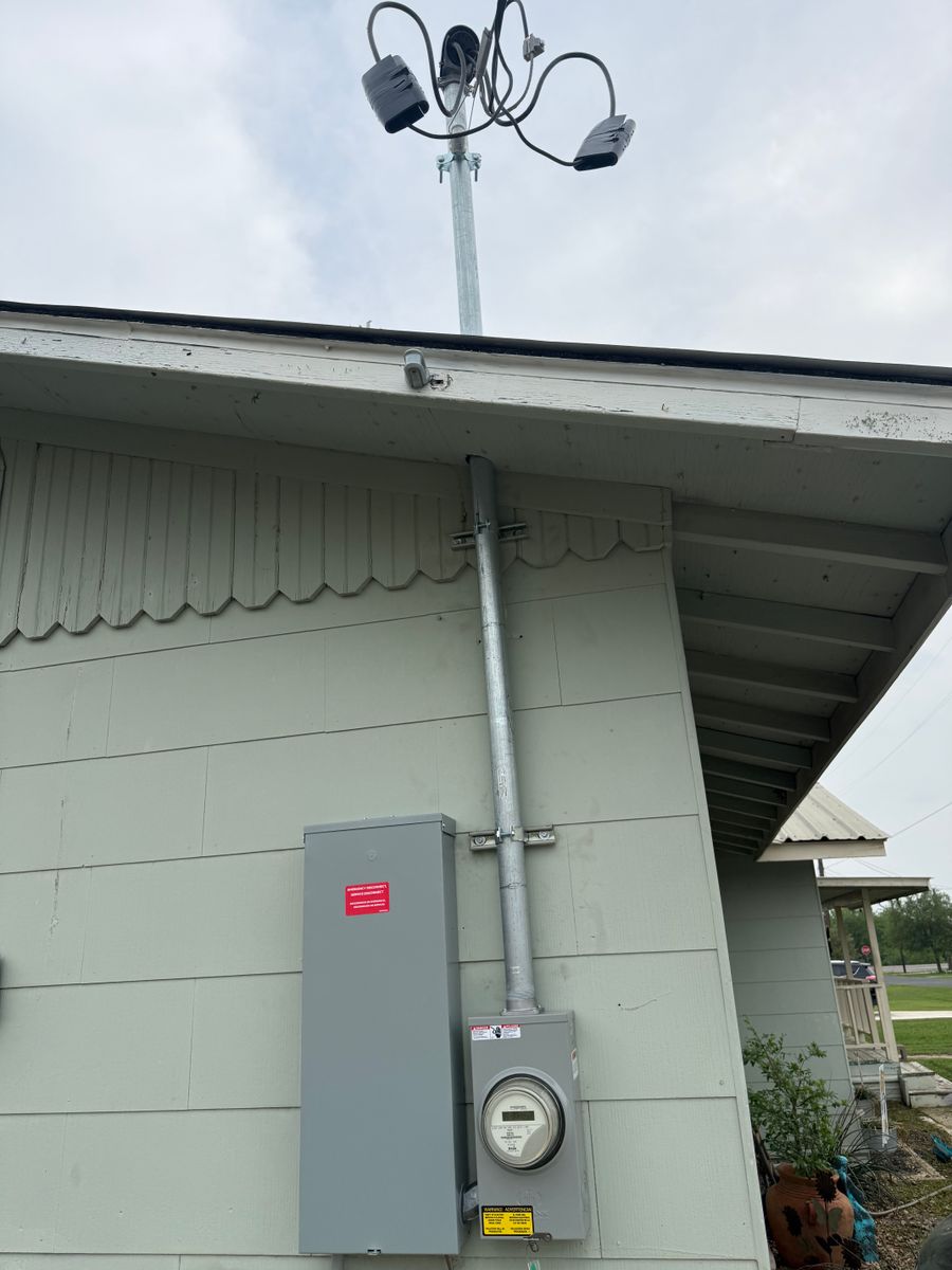 Lighting Installation and Repairs for LUX Electric in Floresville, TX