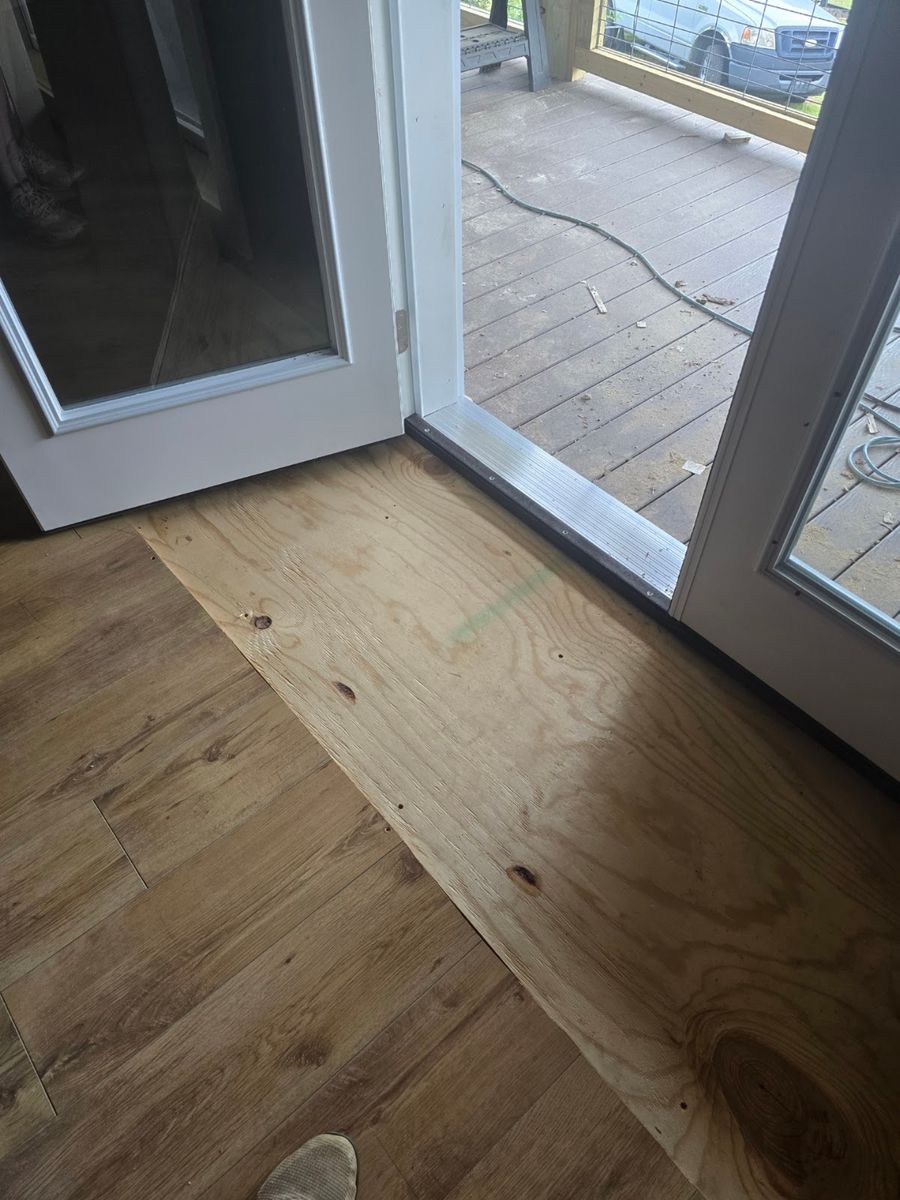 Flooring for T & R Grantham Enterprises in Crestview, FL