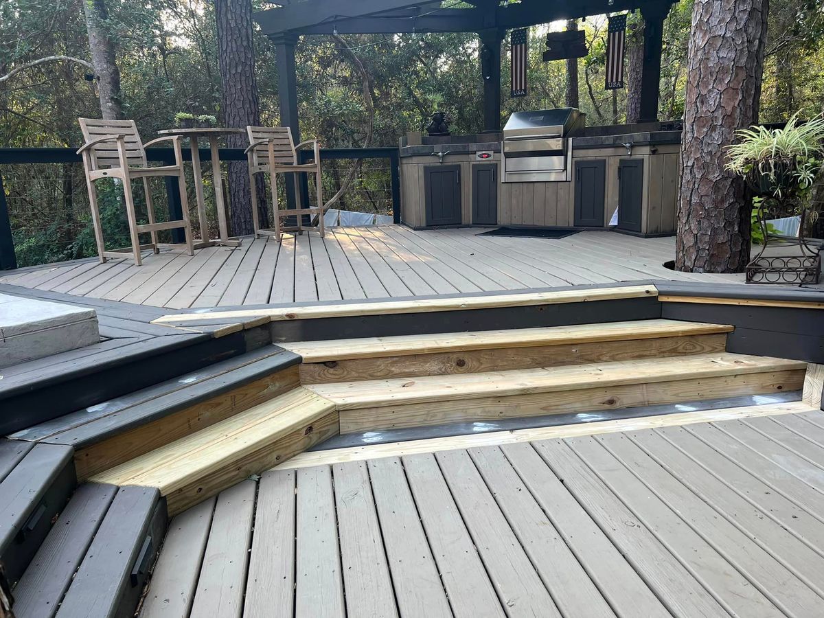 Deck & Patio Installation for Arnold Construction in Magnolia, TX