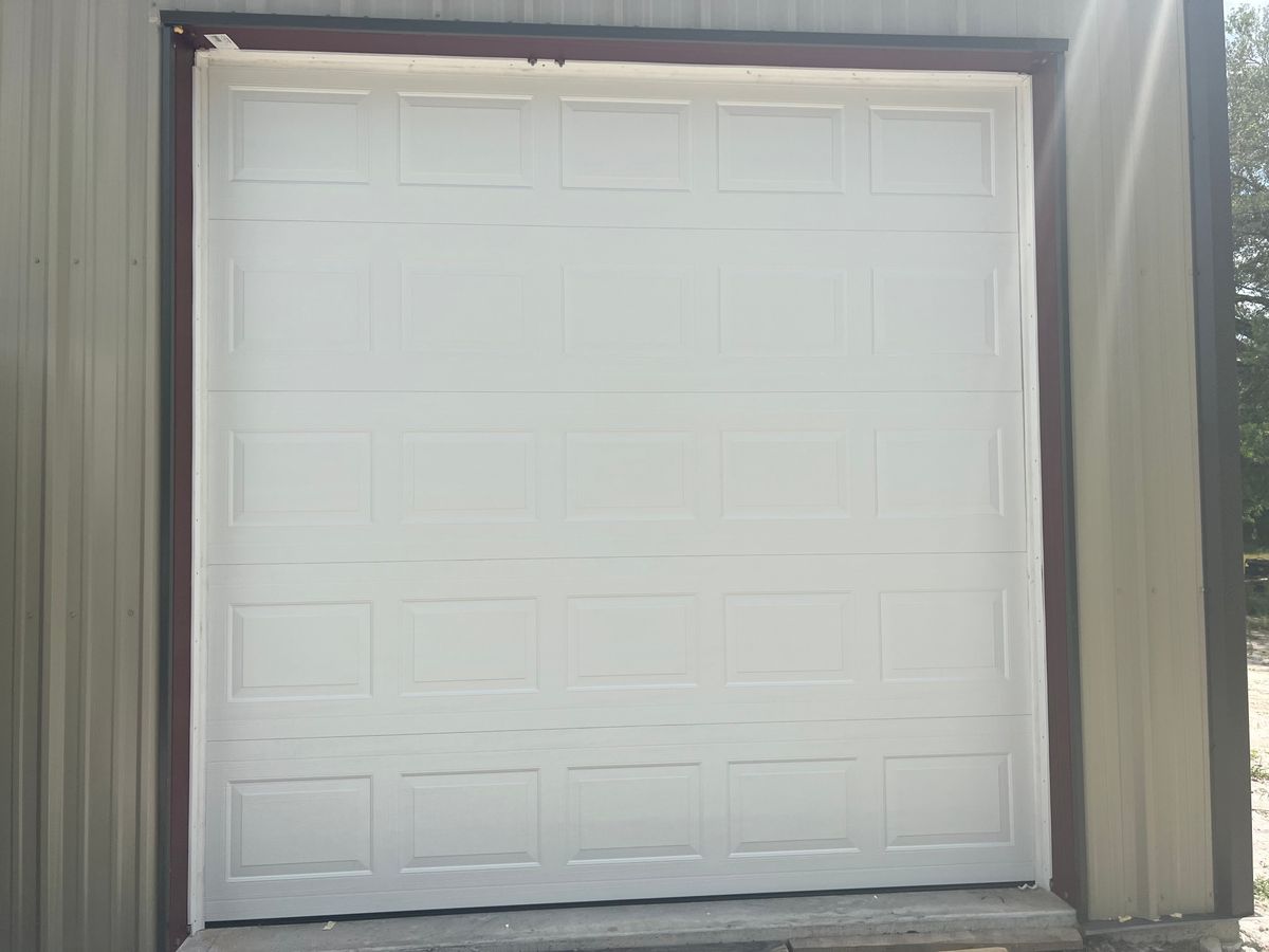 Garage Door Repair for Tri-County Garage Doors in Altoona, FL