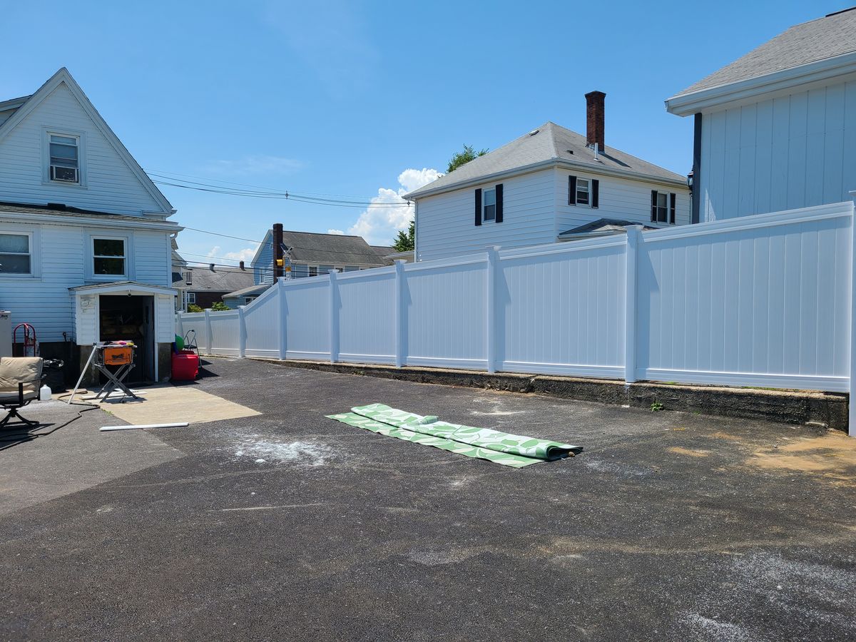 Vinyl Fencing Installation for Azorean Fence in Peabody, MA