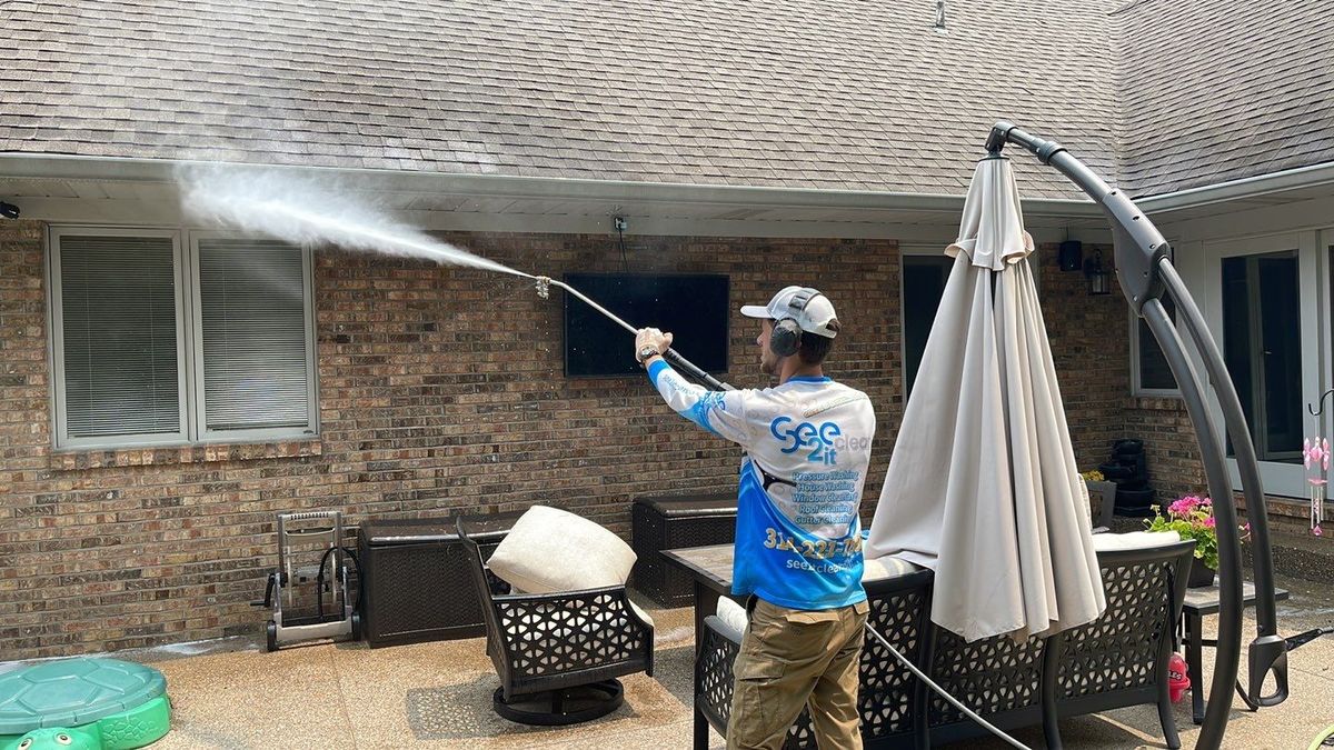 House Washing for See2it Clean in St Louis, MO