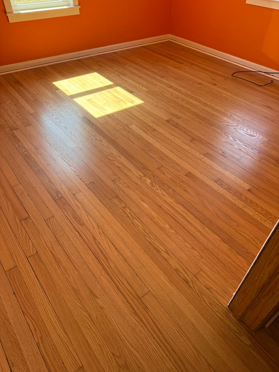 Hardwood Refinishing for Finely Finished LLC in Wyoming, DE