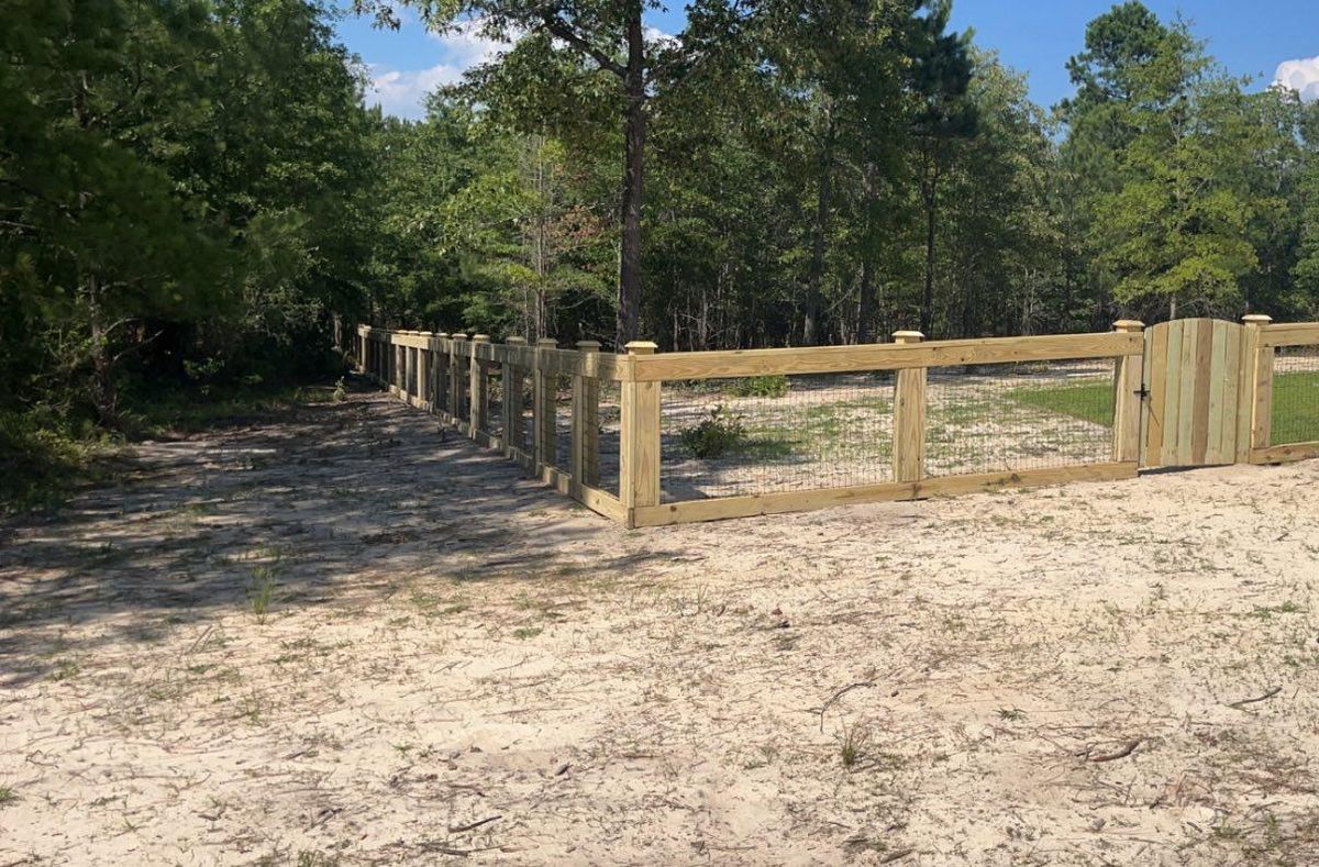 Fence Installation for JB Nealy Fence in Elgin, SC