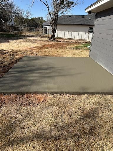 Concrete Slab Construction for Hernandez Masonry & Concrete LLC in Granbury, TX
