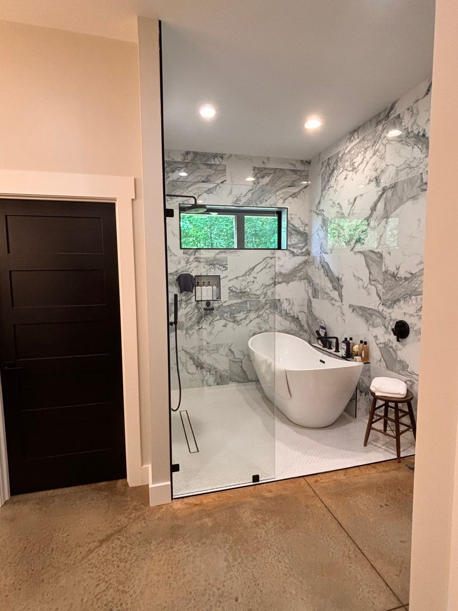 Custom Homes for Ridgeline Construction in Hiddenite, NC