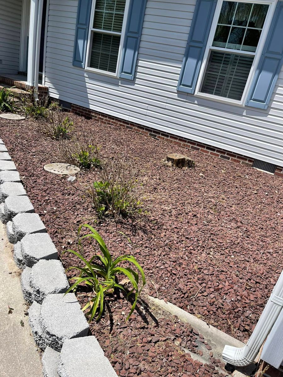 Mulch Installation for Alex’s Grass Care in Salisbury, MD