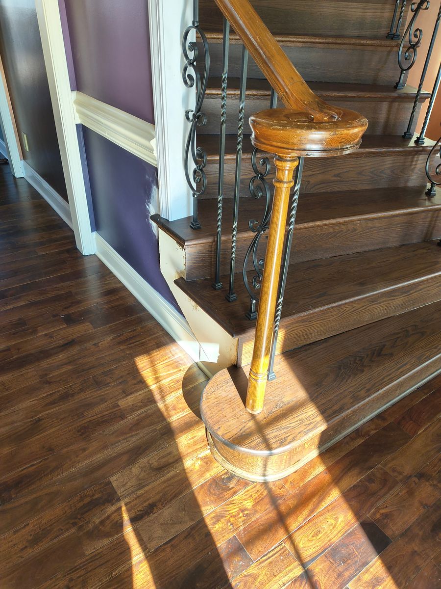 Hardwood Staircase for Kastor Custom Flooring & Carpentry in Kansas City, MO