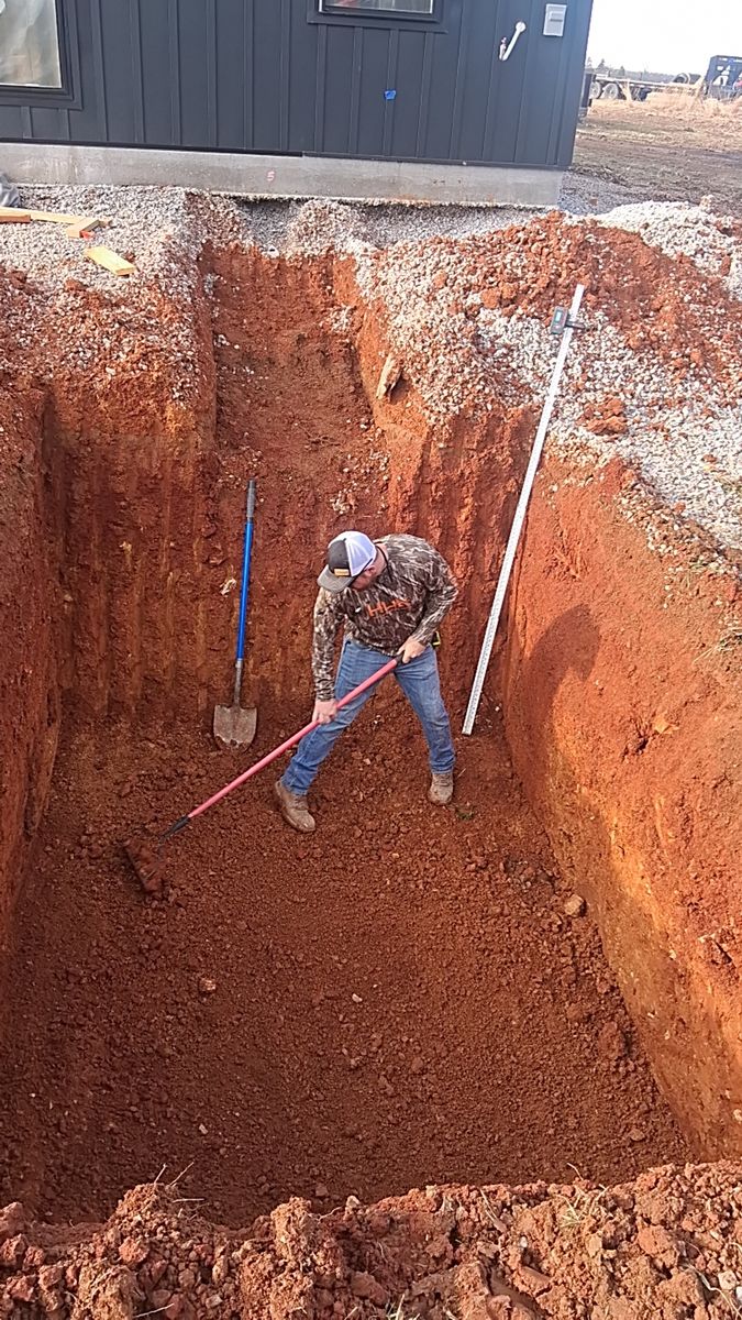 Excavation for Willetts Excavation & Septic in McMinnville, TN